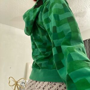 Y2k minecraft sweater